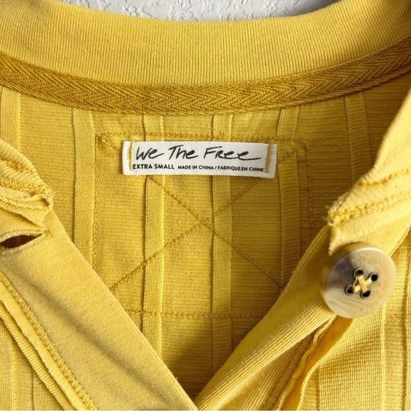 We The Free- Free People In The Mix Raw Edge Washed Henley Yellow XS - Picture 6 of 9